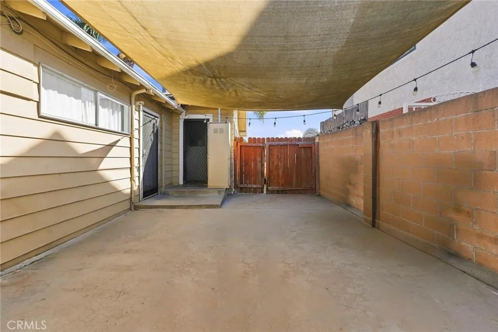 3853 Josephine Lynwood, CA 90262