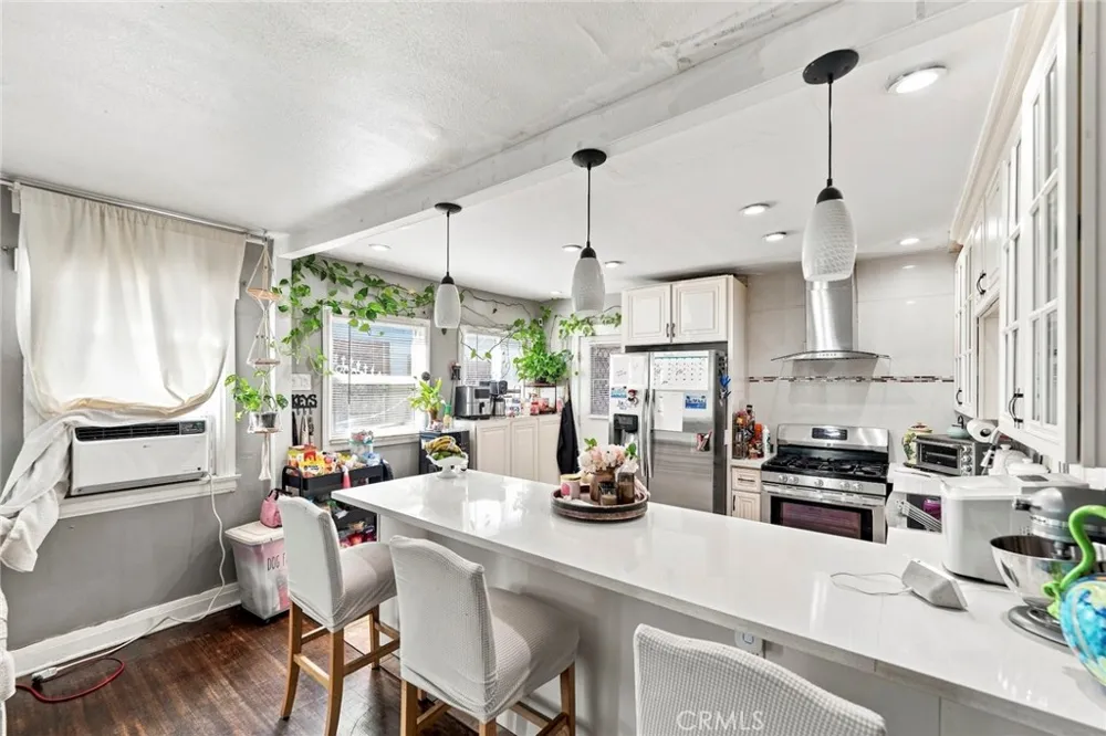 3853 Josephine Lynwood, CA 90262