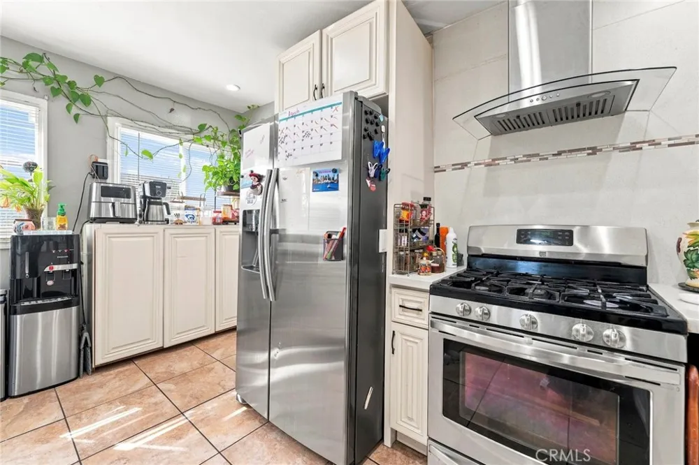 3853 Josephine Lynwood, CA 90262