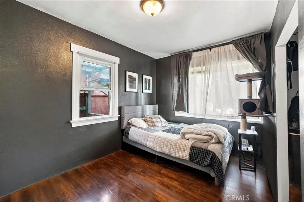 3853 Josephine Lynwood, CA 90262