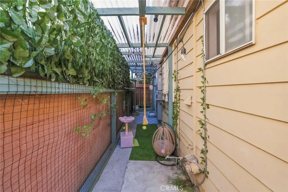 3853 Josephine Lynwood, CA 90262