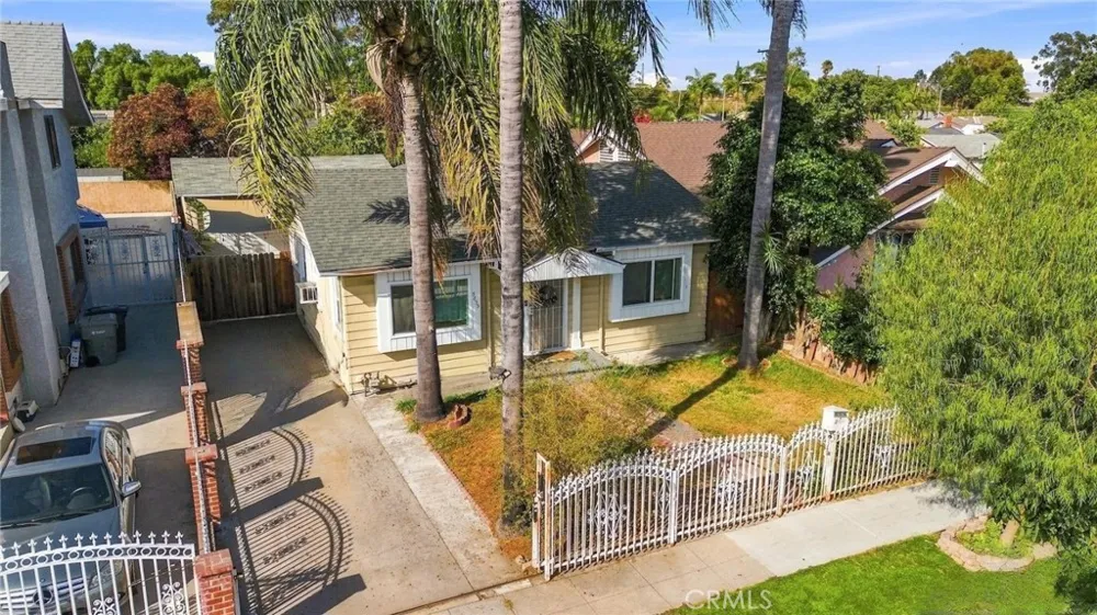 3853 Josephine Lynwood, CA 90262