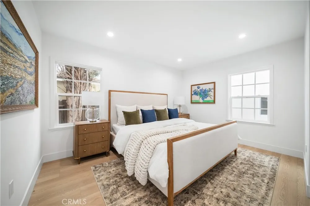19918 Kittridge Winnetka, CA 91306