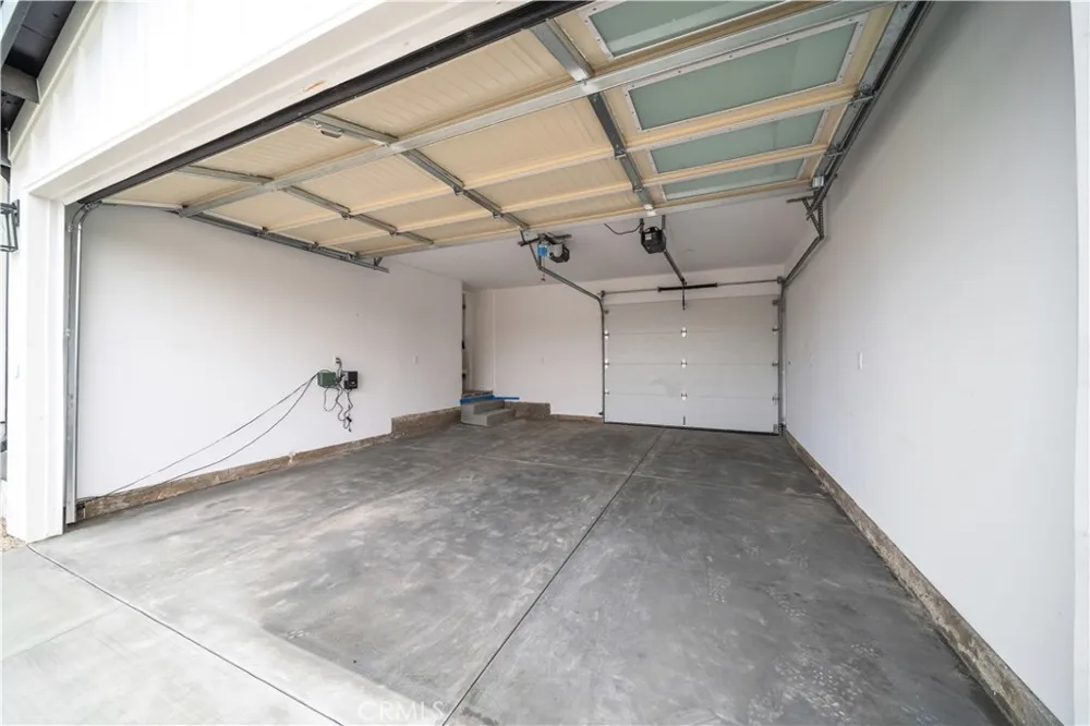 19918 Kittridge Winnetka, CA 91306