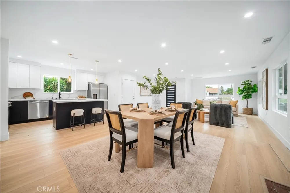 19918 Kittridge Winnetka, CA 91306