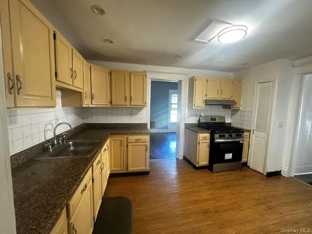 31 Harrison Street #1 Poughkeepsie, NY 12601