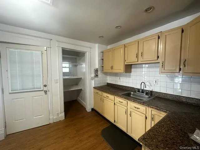 31 Harrison Street #1 Poughkeepsie, NY 12601