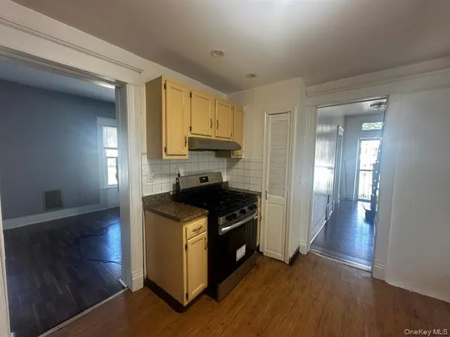 31 Harrison Street #1 Poughkeepsie, NY 12601