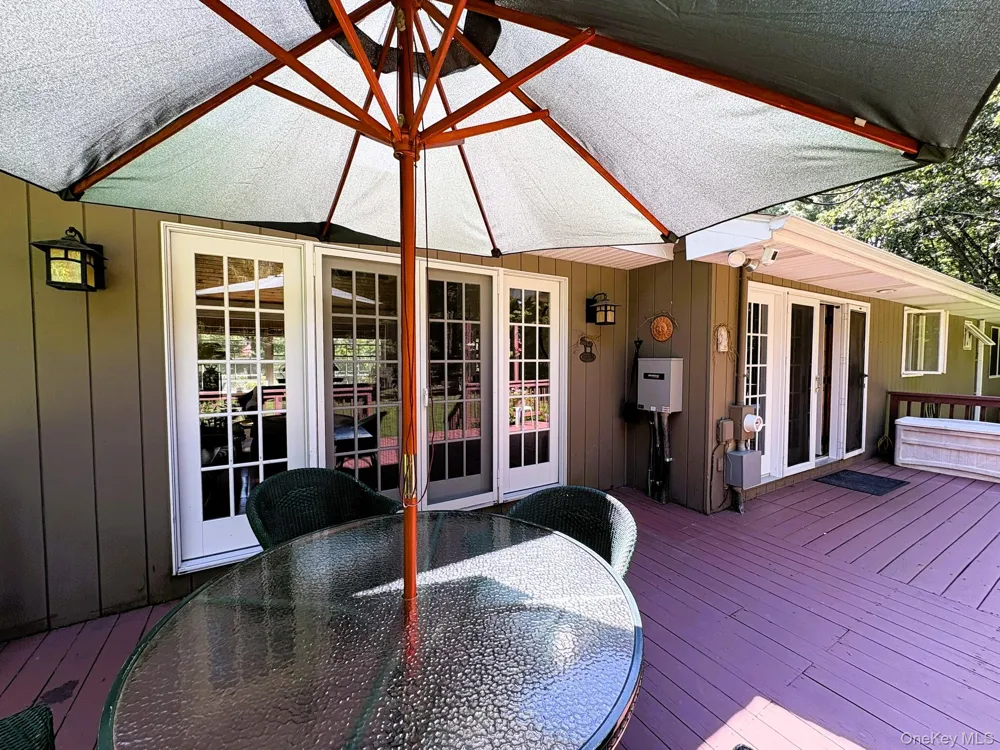 33 Twin Bridges Road Copake, NY 12516