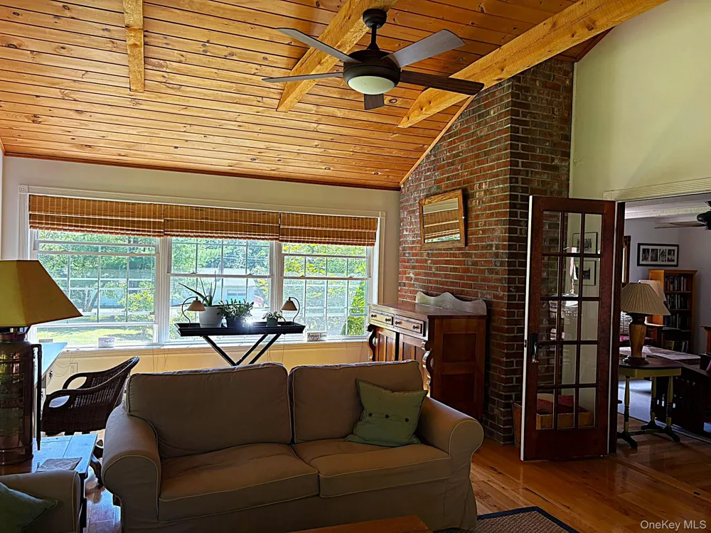 33 Twin Bridges Road Copake, NY 12516