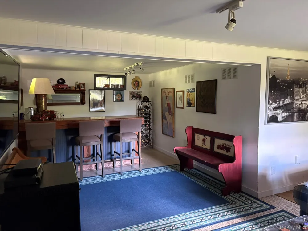 33 Twin Bridges Road Copake, NY 12516