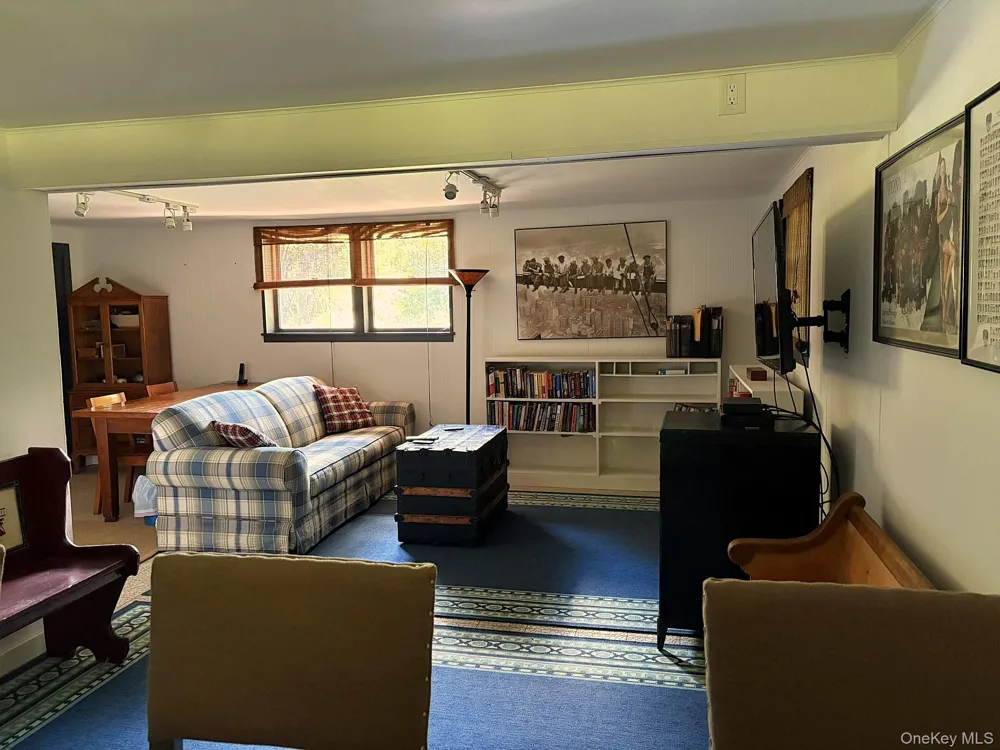33 Twin Bridges Road Copake, NY 12516