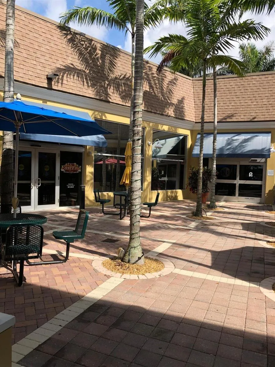 316 MONACO G BOULEVARD #316 Delray Beach, FL 33446