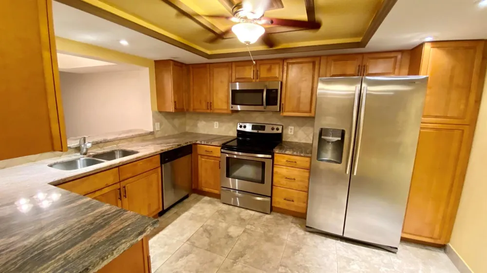 7030 Half Moon Circle #216 Hypoluxo, FL 33462