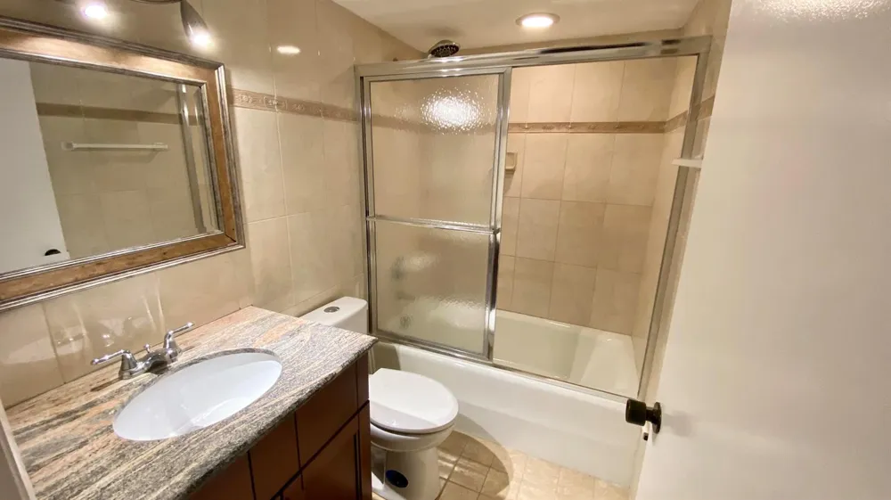 7030 Half Moon Circle #216 Hypoluxo, FL 33462