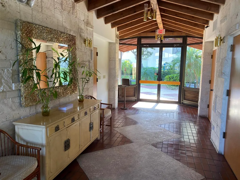 7030 Half Moon Circle #216 Hypoluxo, FL 33462