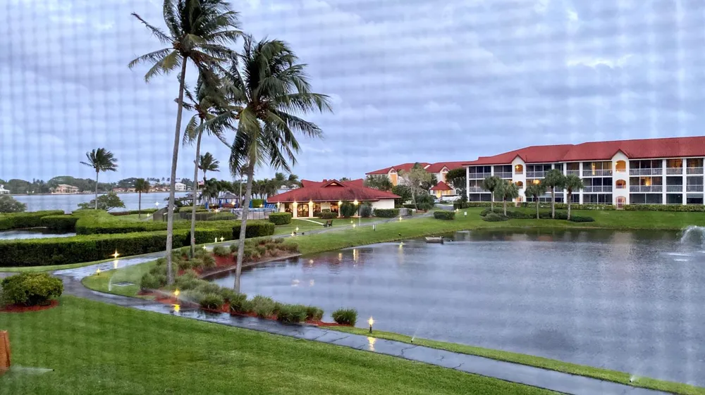 7030 Half Moon Circle #216 Hypoluxo, FL 33462