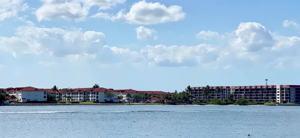 7030 Half Moon Circle #216 Hypoluxo, FL 33462