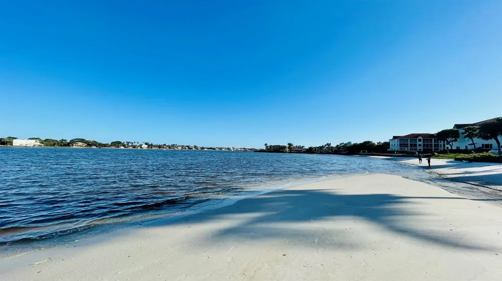 7030 Half Moon Circle #216 Hypoluxo, FL 33462