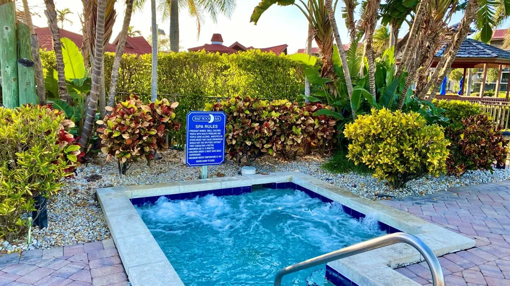 7030 Half Moon Circle #216 Hypoluxo, FL 33462