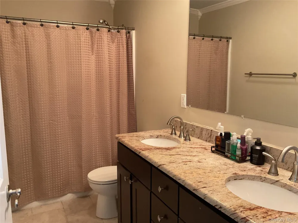246 Orleans Road #10-2 Newburgh, NY 12550
