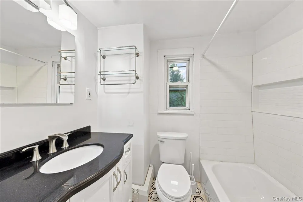 171 Westchester Avenue Verplanck, NY 10596