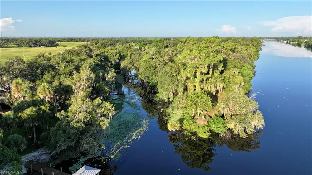 3200 Fort Denaud Road Labelle, FL 33935