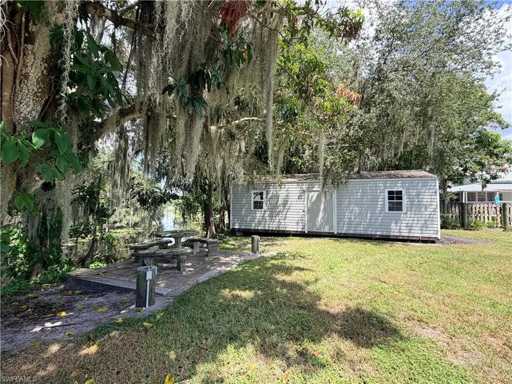 3200 Fort Denaud Road Labelle, FL 33935