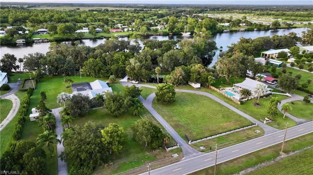 3200 Fort Denaud Road Labelle, FL 33935