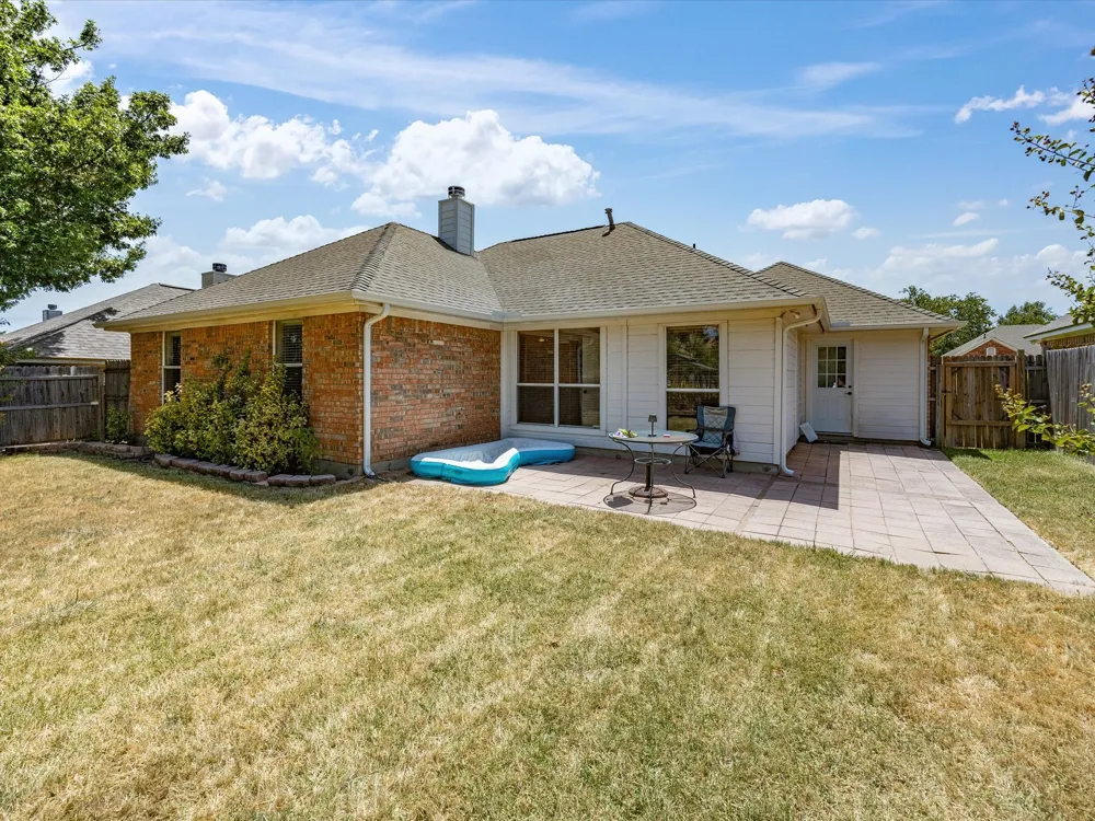 2532 John Drive Denton, TX 76207