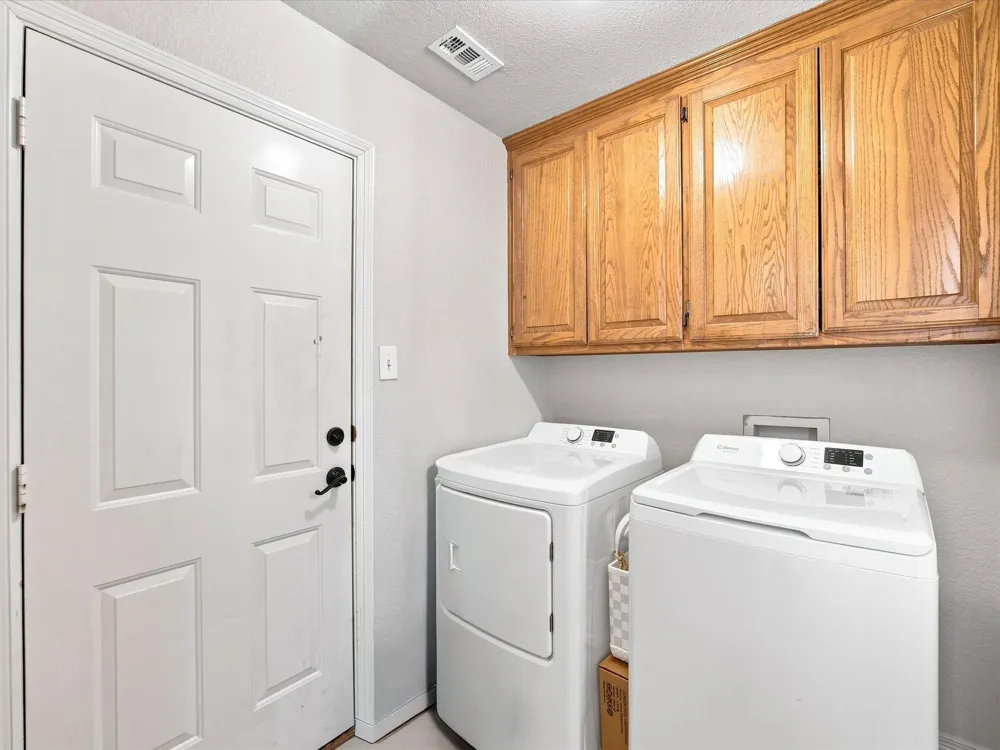 2532 John Drive Denton, TX 76207