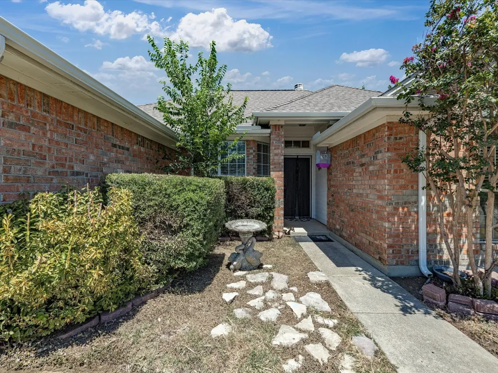 2532 John Drive Denton, TX 76207