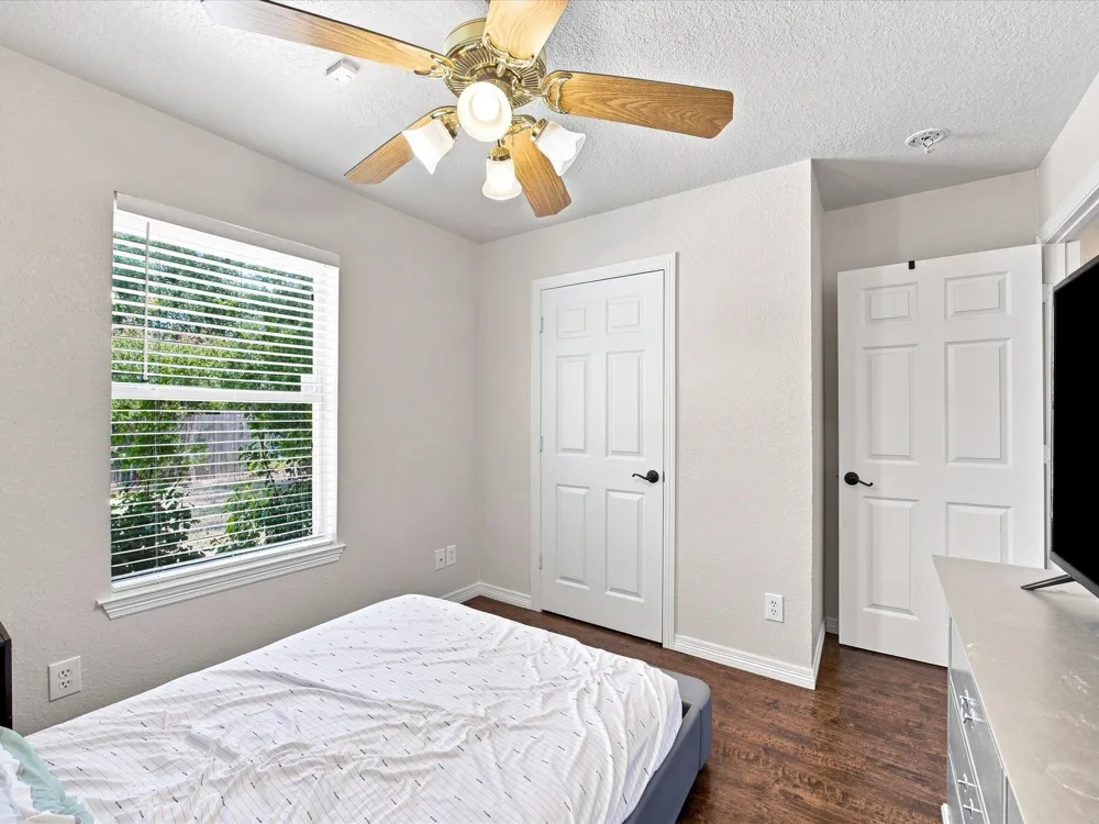 2532 John Drive Denton, TX 76207