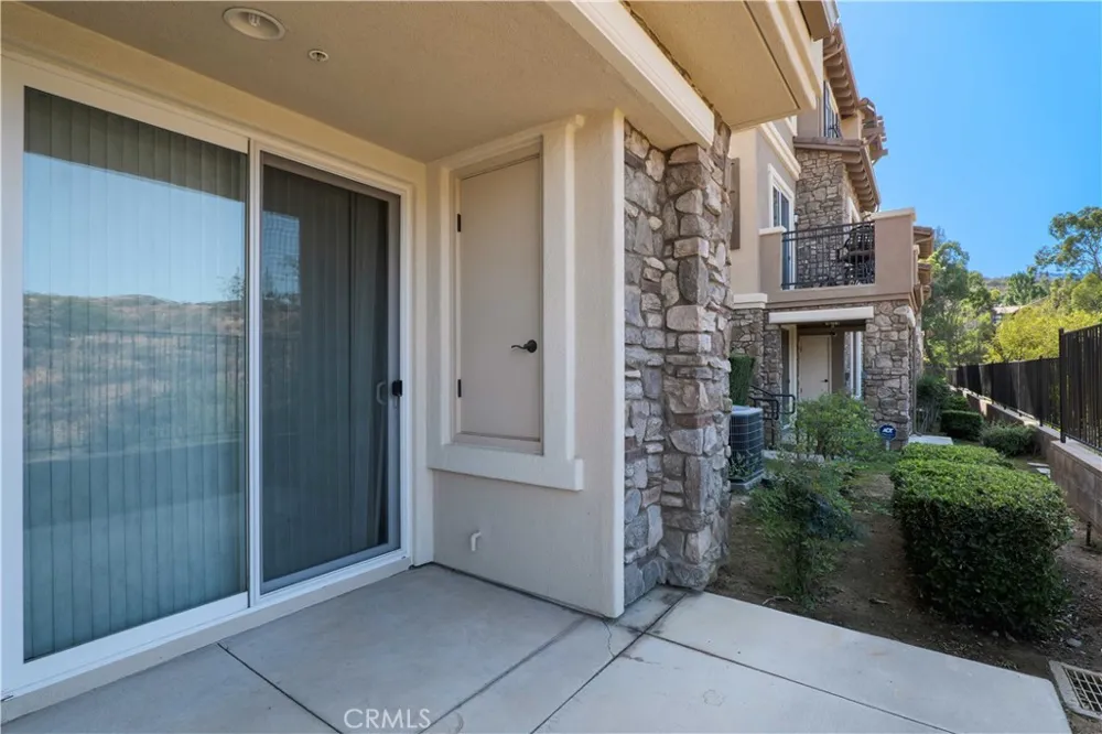 21917 Bella Vista Place Chatsworth, CA 91311