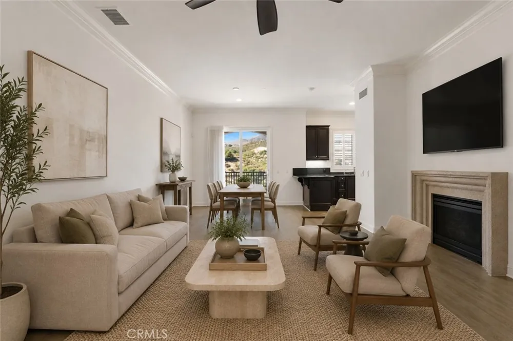 21917 Bella Vista Place Chatsworth, CA 91311