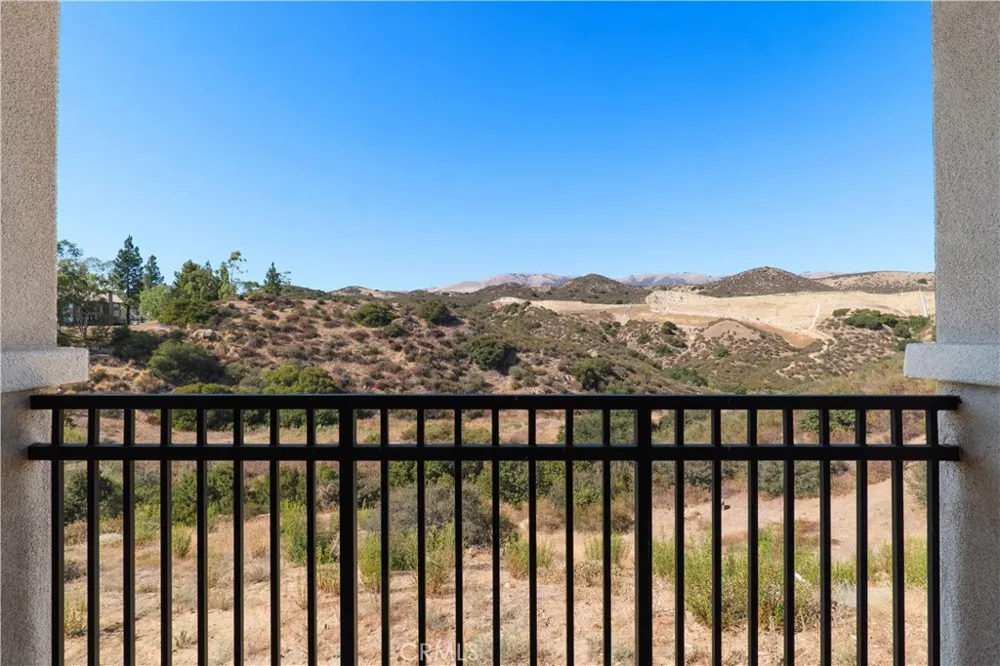 21917 Bella Vista Place Chatsworth, CA 91311