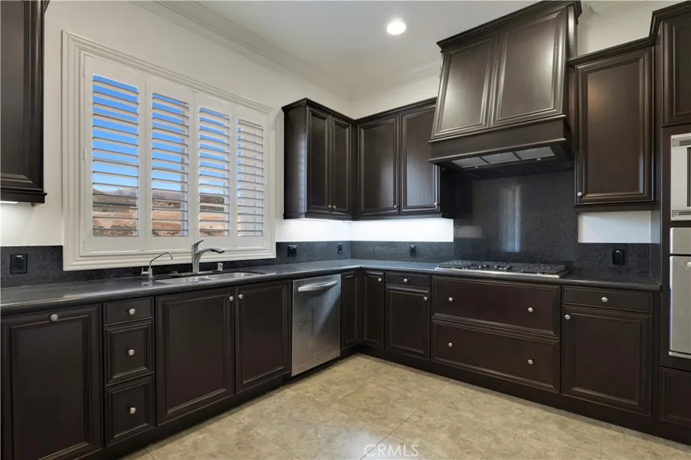 21917 Bella Vista Place Chatsworth, CA 91311