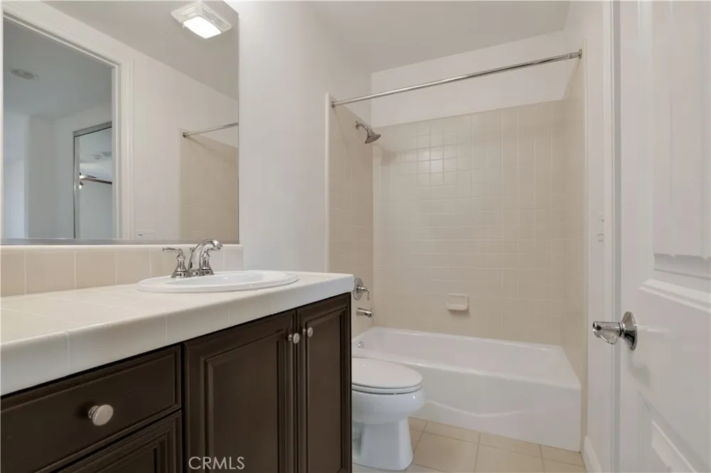 21917 Bella Vista Place Chatsworth, CA 91311