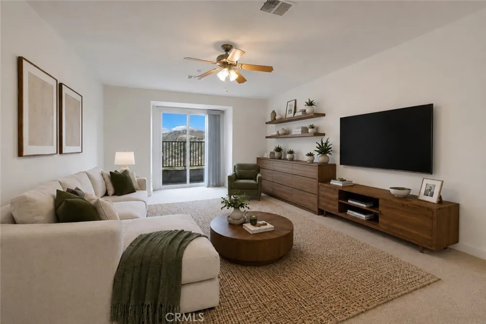 21917 Bella Vista Place Chatsworth, CA 91311