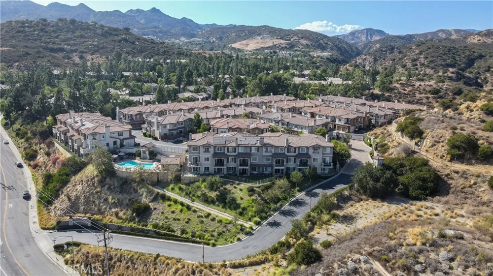 21917 Bella Vista Place Chatsworth, CA 91311