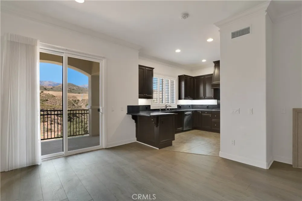 21917 Bella Vista Place Chatsworth, CA 91311