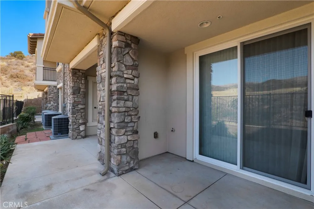 21917 Bella Vista Place Chatsworth, CA 91311