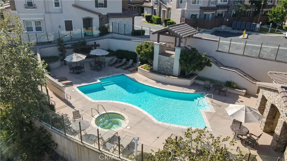 21917 Bella Vista Place Chatsworth, CA 91311