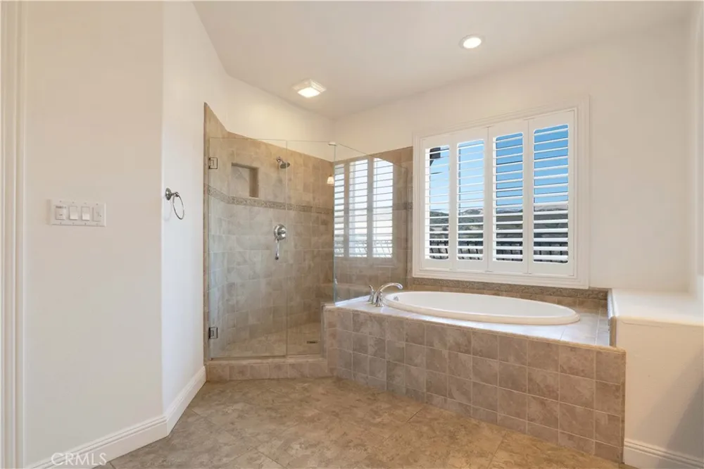 21917 Bella Vista Place Chatsworth, CA 91311