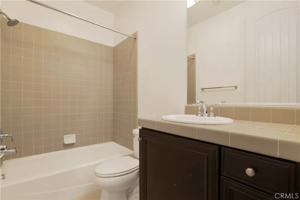 21917 Bella Vista Place Chatsworth, CA 91311