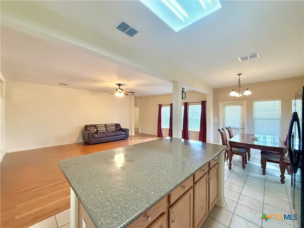 106 Heritage Oak Court Victoria, TX 77901
