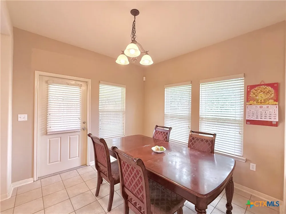 106 Heritage Oak Court Victoria, TX 77901