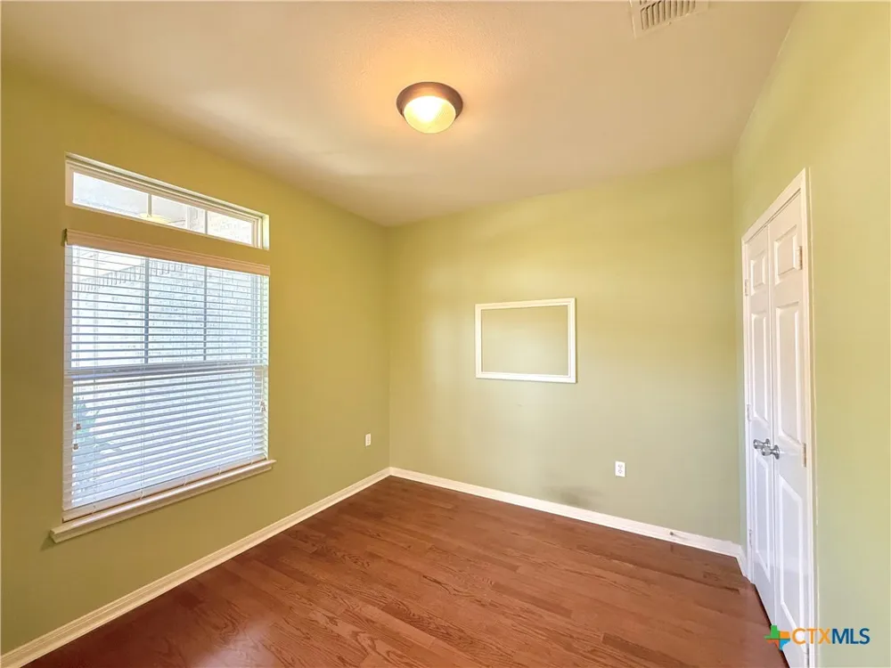 106 Heritage Oak Court Victoria, TX 77901