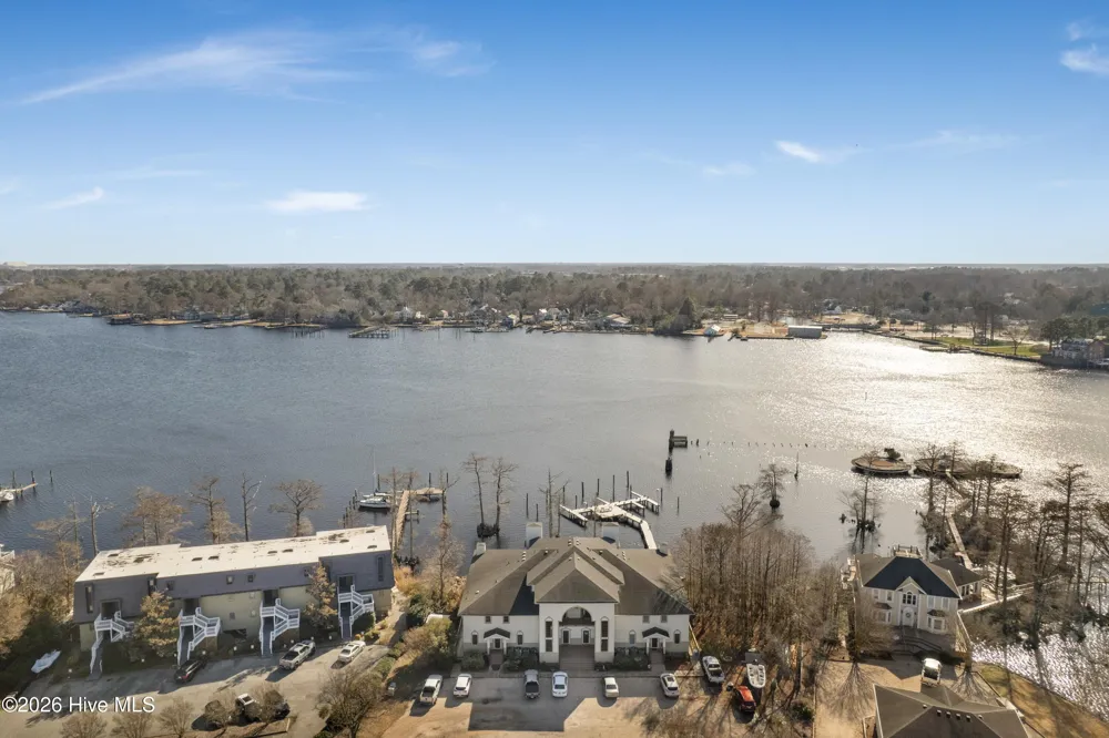9 Gardner Point Drive #9 Elizabeth City, NC 27909