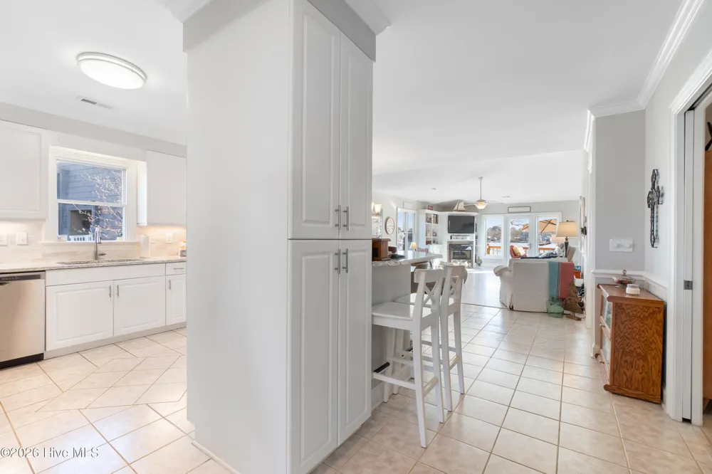 9 Gardner Point Drive #9 Elizabeth City, NC 27909